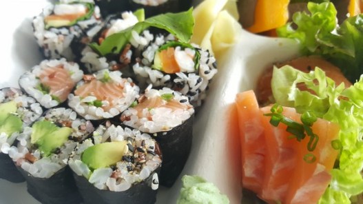 sashimi - maki-motchiya toulouse-petit