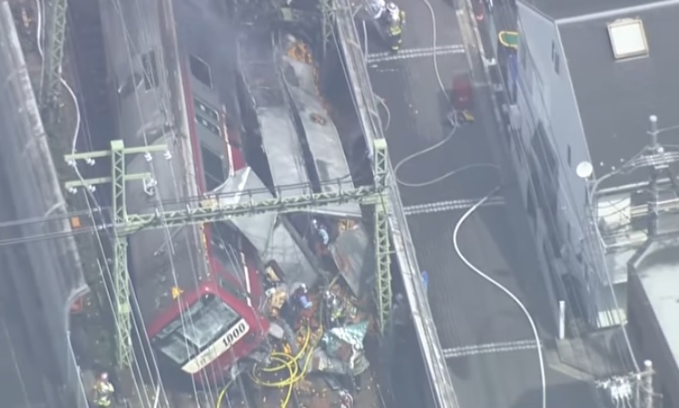 Choc entre un train et un camion à Yokohama: un mort et 31&nbsp;blessés